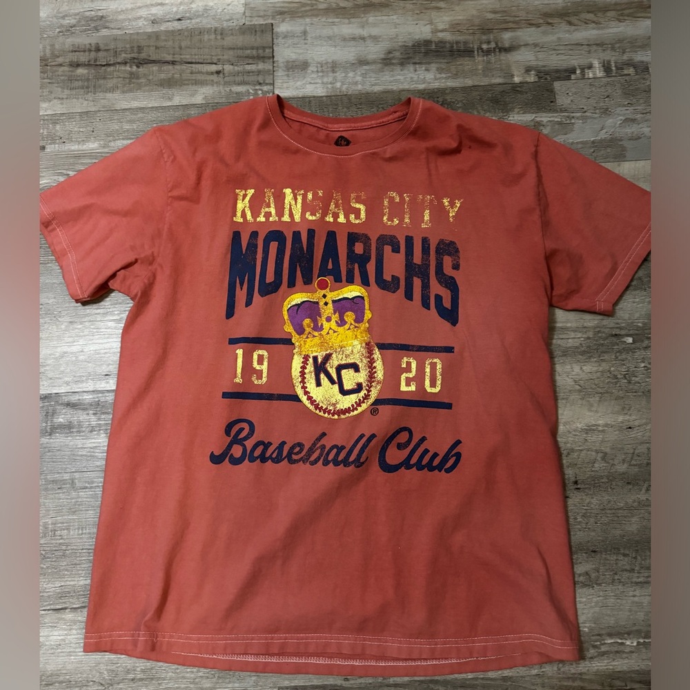 Vintage Graphic Tee